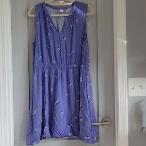 Old Navy Lavender Floral V-Neck Mini Dress